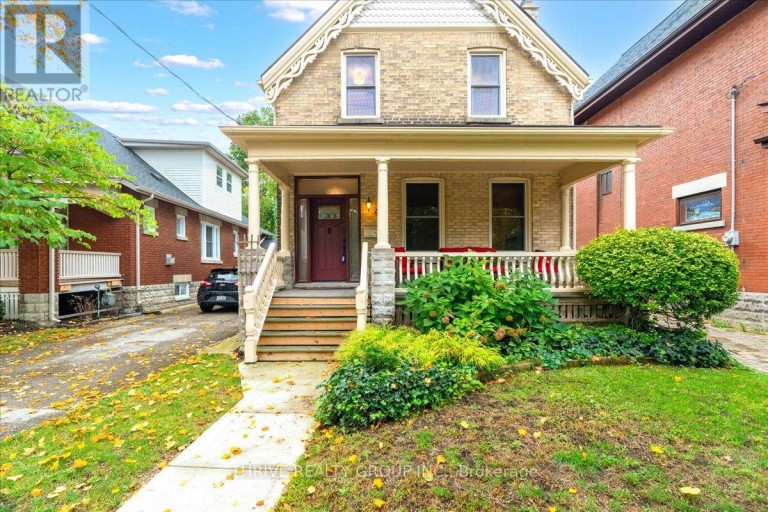41 VICTOR STREET, London South (South F), Ontario, N6C1B8