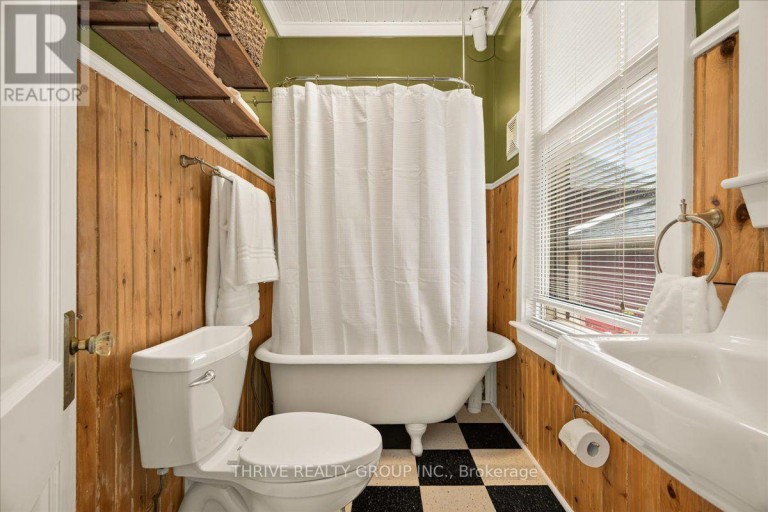 41 VICTOR STREET, London South (South F), Ontario, N6C1B8