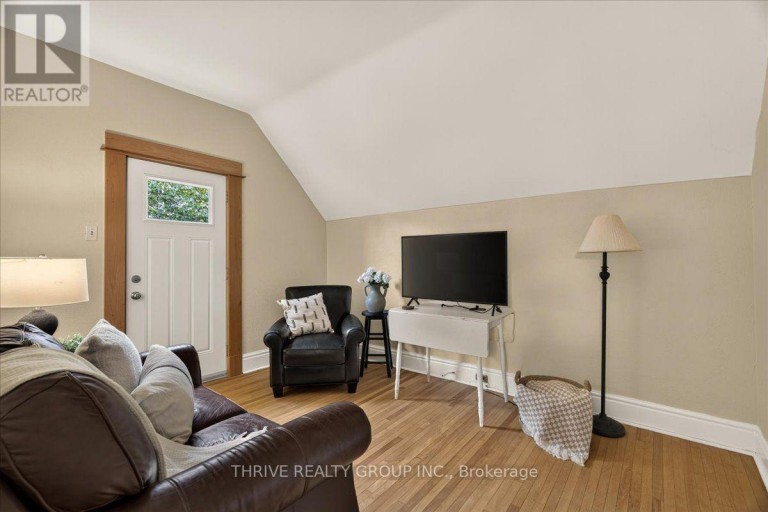 41 VICTOR STREET, London South (South F), Ontario, N6C1B8