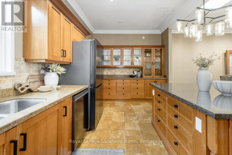 795853 GREY 19 ROAD, Collingwood, Ontario, L9Y3Y9