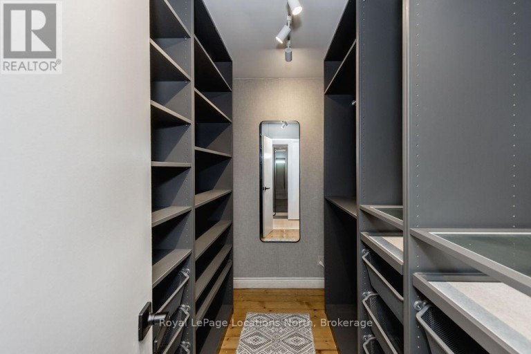 795853 GREY 19 ROAD, Collingwood, Ontario, L9Y3Y9