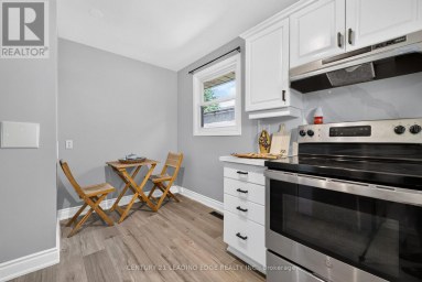 382 FAIRLAWN STREET Oshawa (McLaughlin) Ontario photo 16