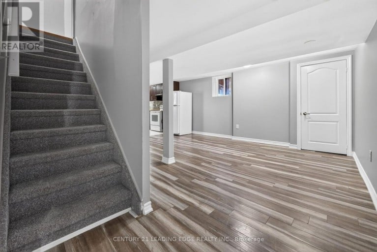 382 FAIRLAWN STREET, Oshawa (McLaughlin), Ontario, L1J4R3