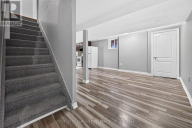 382 FAIRLAWN STREET Oshawa (McLaughlin) Ontario photo 29