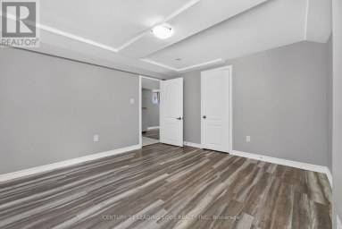 382 FAIRLAWN STREET Oshawa (McLaughlin) Ontario photo 34