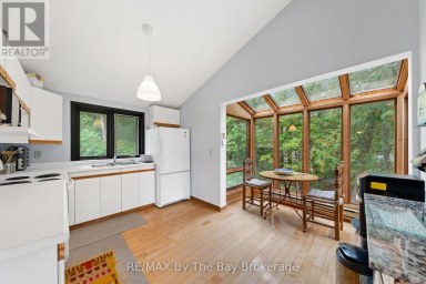 20 ISLAND 404/QUARRY ISLAND Georgian Bay (Baxter) Ontario photo 22