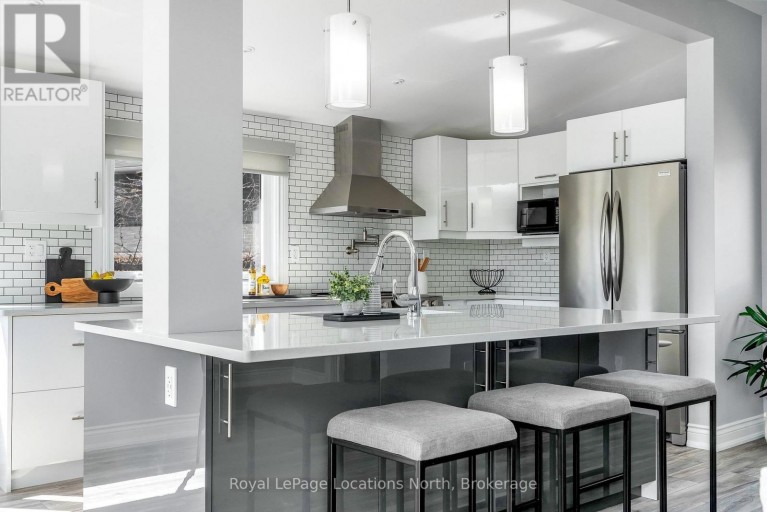 129 SCANDIA LANE, Blue Mountains, Ontario, N0H2E0