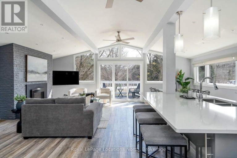 129 SCANDIA LANE, Blue Mountains, Ontario, N0H2E0