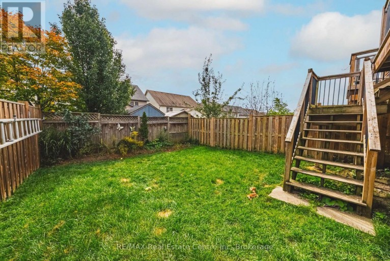 93 COULING CRESCENT, Guelph (Grange Road), Ontario, N1E0J8