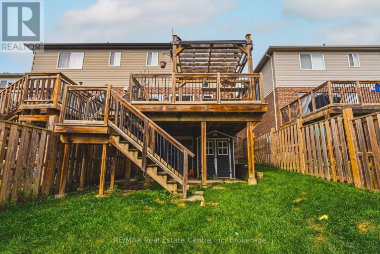 93 COULING CRESCENT, Guelph (Grange Road), Ontario, N1E0J8