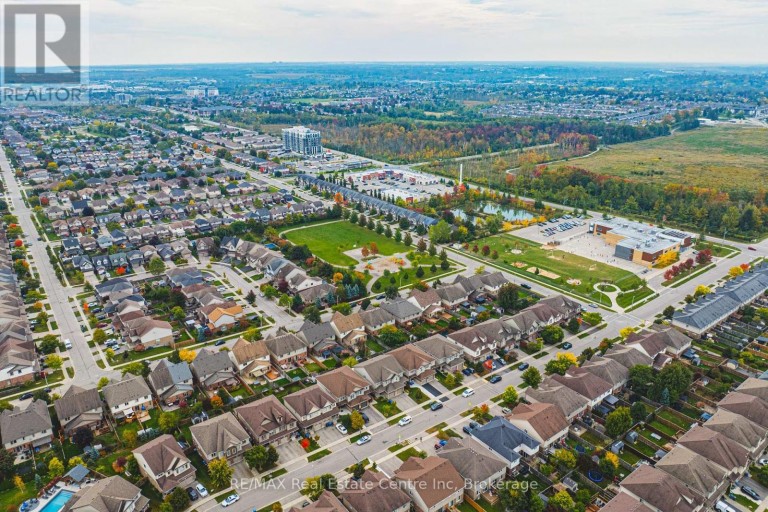 93 COULING CRESCENT, Guelph (Grange Road), Ontario, N1E0J8
