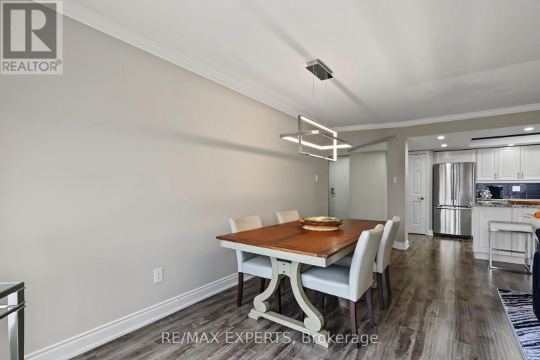 605 - 5 WELDRICK ROAD W, Richmond Hill (North Richvale), Ontario, L4C8S9