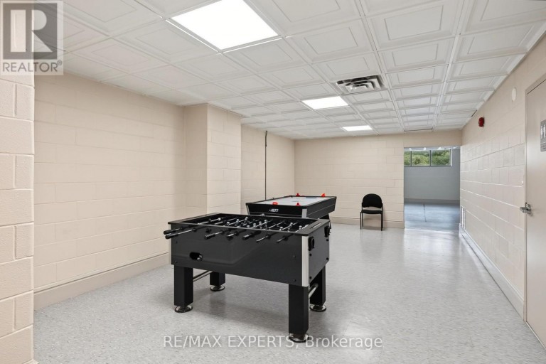 605 - 5 WELDRICK ROAD W, Richmond Hill (North Richvale), Ontario, L4C8S9
