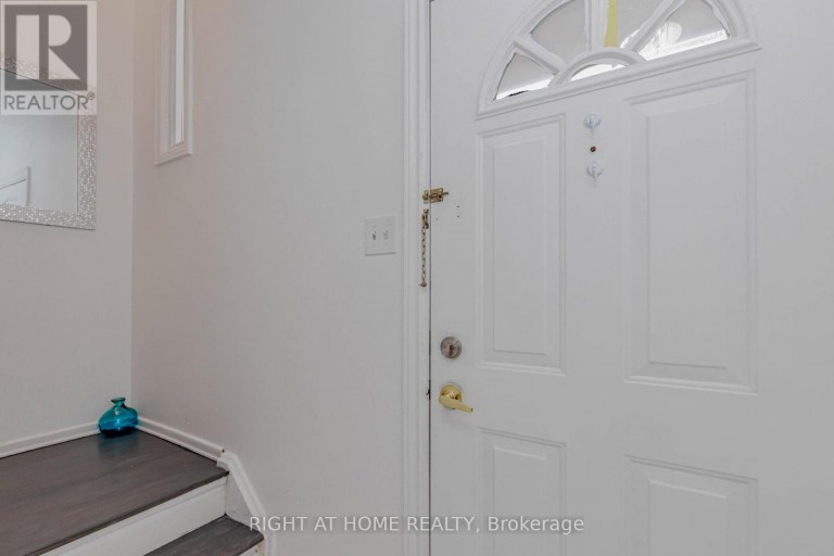 3 - 40 REXDALE BOULEVARD, Toronto (Rexdale-Kipling), Ontario, M9W5Z3