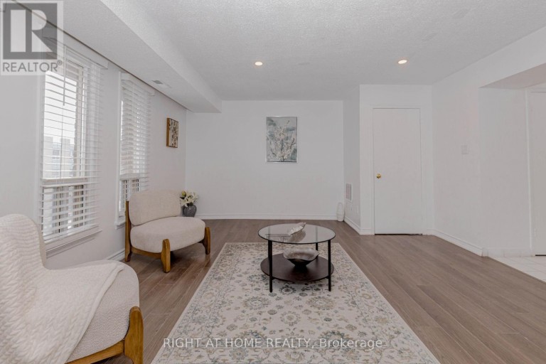 3 - 40 REXDALE BOULEVARD, Toronto (Rexdale-Kipling), Ontario, M9W5Z3