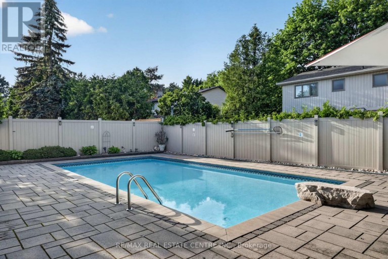 403 ISABELLA AVENUE, Mississauga (Cooksville), Ontario, L5B2K2