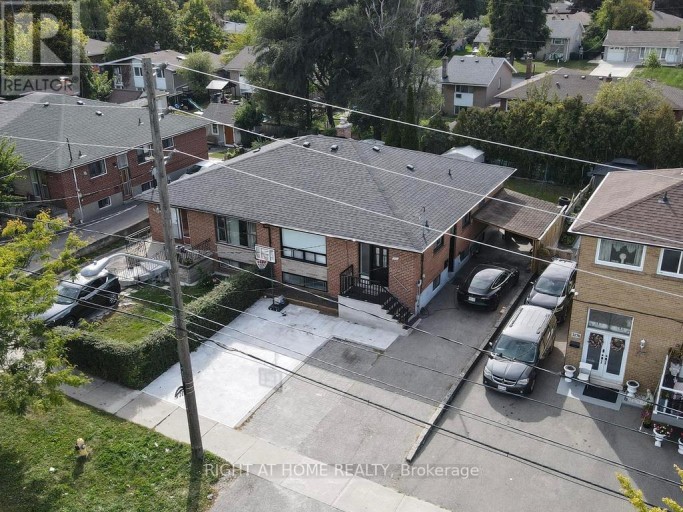 3174 WESTON ROAD, Toronto (Humbermede), Ontario, M9M2T6