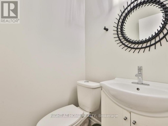 3174 WESTON ROAD, Toronto (Humbermede), Ontario, M9M2T6