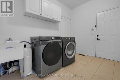 39 DARREN ROAD Brampton (Vales of Castlemore North) Ontario photo 13