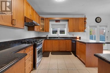 39 DARREN ROAD Brampton (Vales of Castlemore North) Ontario photo 16