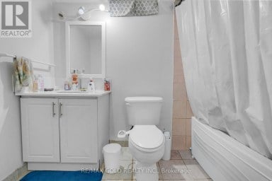 39 DARREN ROAD Brampton (Vales of Castlemore North) Ontario photo 38