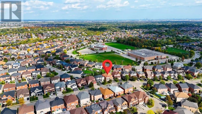 39 DARREN ROAD, Brampton (Vales of Castlemore North), Ontario, L6P1Z5