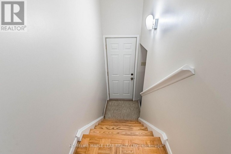 16 ZEALAND ROAD, Toronto (Willowridge-Martingrove-Richview), Ontario, M9R3W4