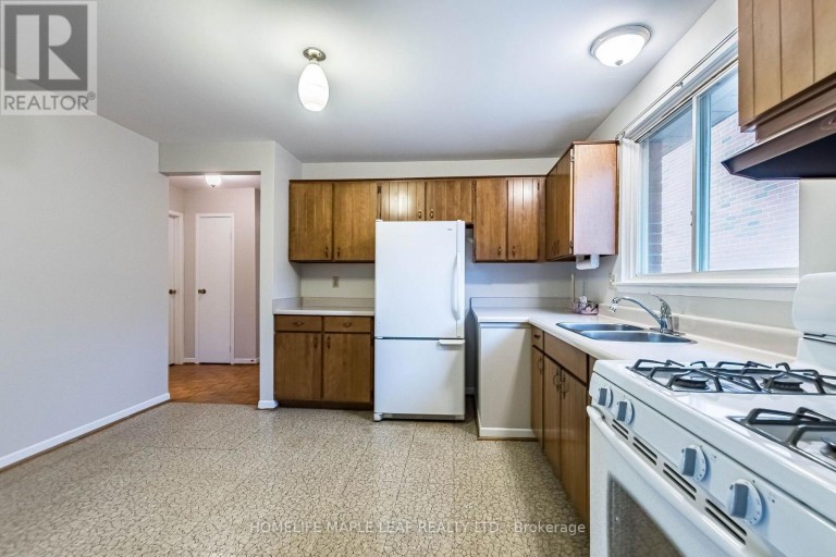 16 ZEALAND ROAD, Toronto (Willowridge-Martingrove-Richview), Ontario, M9R3W4