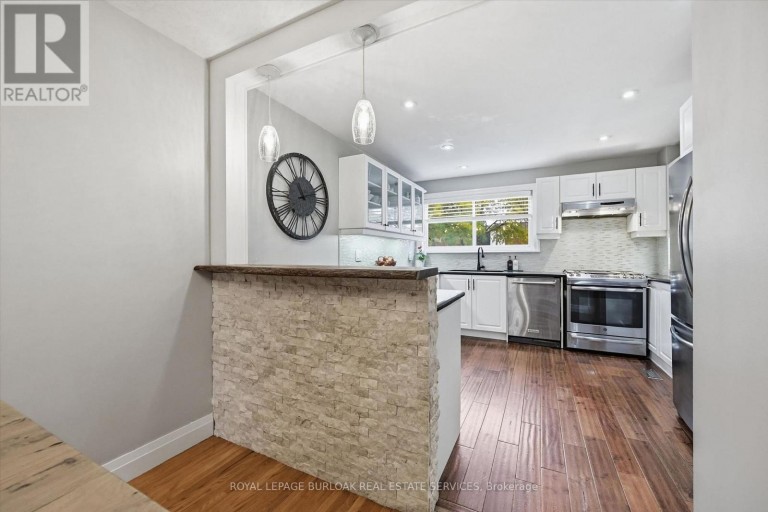 5474 SCHUELLER CRESCENT, Burlington (Appleby), Ontario, L7L3T2
