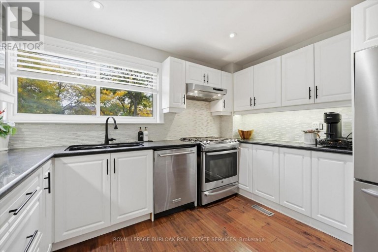 5474 SCHUELLER CRESCENT, Burlington (Appleby), Ontario, L7L3T2