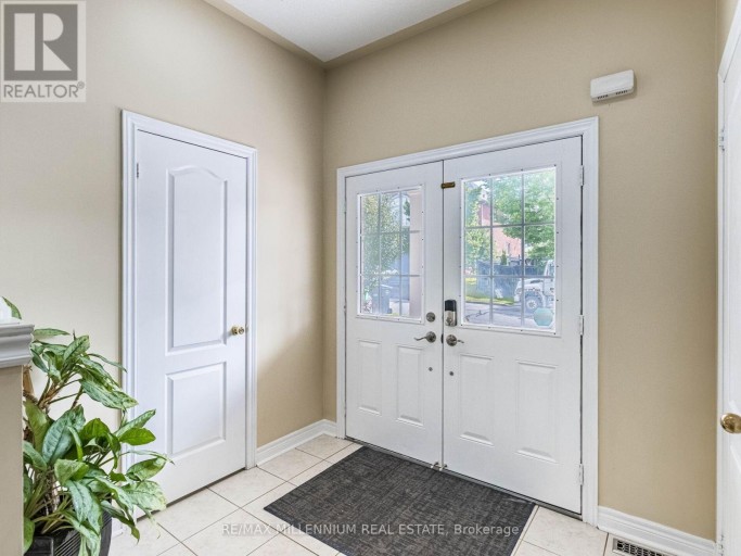 172 PEFFERLAW CIRCLE, Brampton (Bram West), Ontario, L6Y0L2