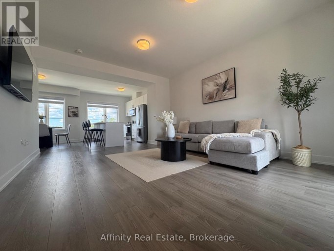 10 BALLADRY BOULEVARD, Stratford, Ontario, N5A0L5