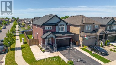 17 NARBONNE CRESCENT Hamilton (Stoney Creek Mountain) Ontario photo 2
