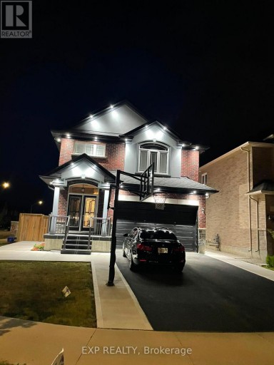 17 NARBONNE CRESCENT, Hamilton (Stoney Creek Mountain), Ontario, L8J0J7