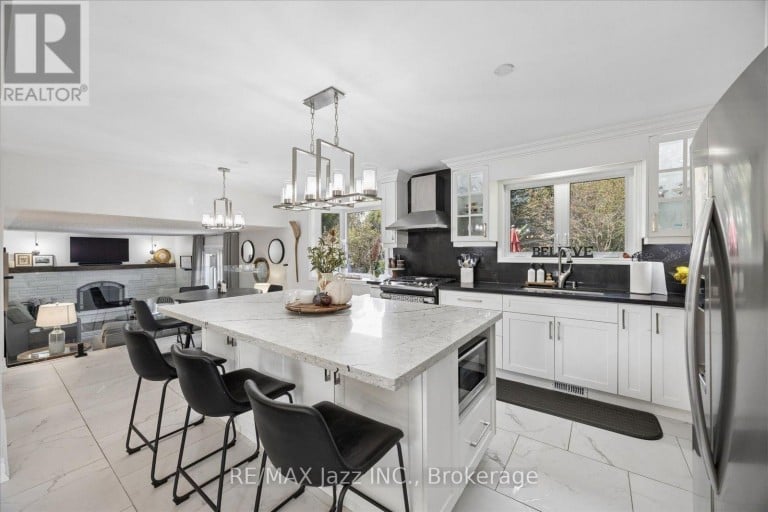 510 FAIRGLEN AVENUE, Oshawa (Northglen), Ontario, L1J6P7