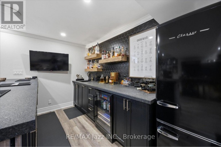 510 FAIRGLEN AVENUE, Oshawa (Northglen), Ontario, L1J6P7