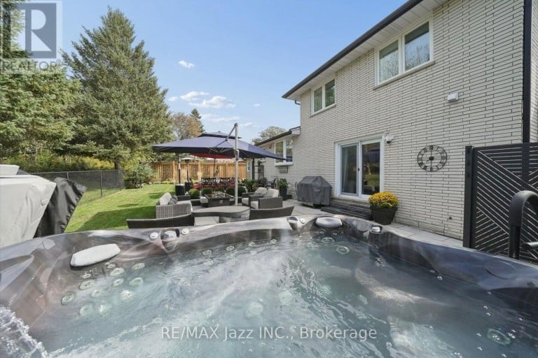 510 FAIRGLEN AVENUE, Oshawa (Northglen), Ontario, L1J6P7