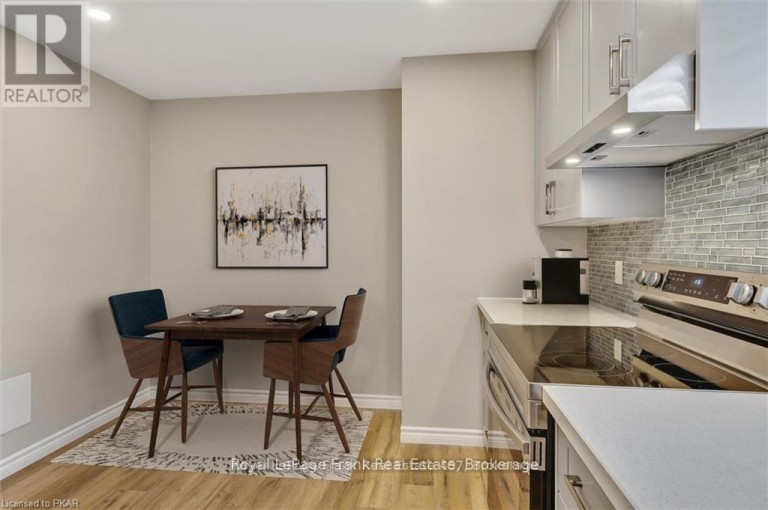 MAIN - 890 WELLER STREET, Peterborough (Monaghan Ward 2), Ontario, K9J4X8