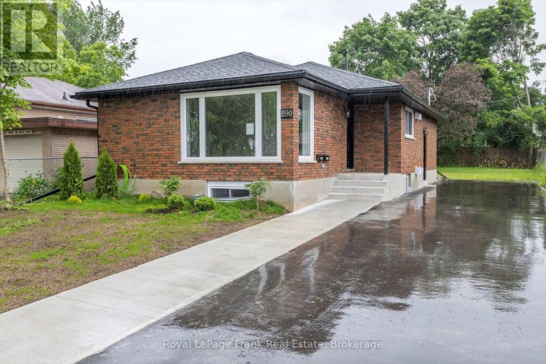 MAIN - 890 WELLER STREET, Peterborough (Monaghan Ward 2), Ontario, K9J4X8