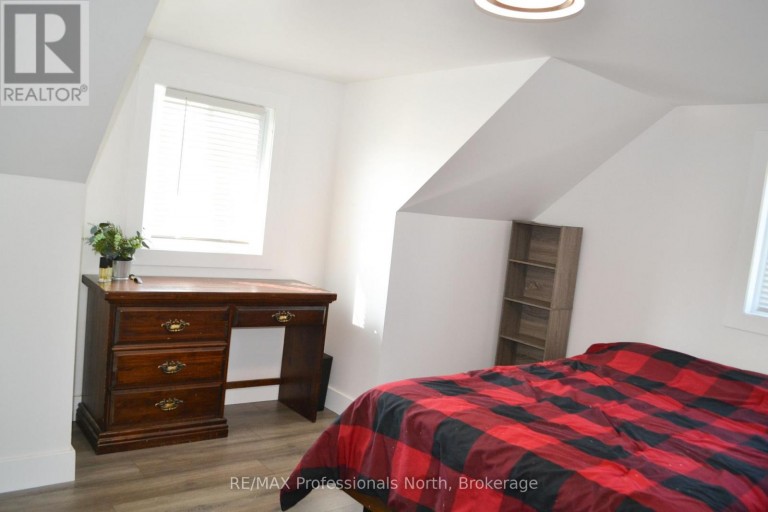 14 PRINCESS STREET, Huntsville, Ontario, P1H1P2