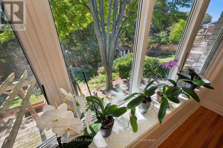 38 CALLANDER DRIVE, Guelph (St. George's), Ontario, N1E4H5