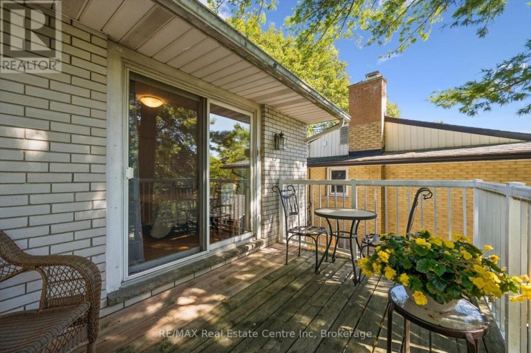 38 CALLANDER DRIVE, Guelph (St. George's), Ontario, N1E4H5