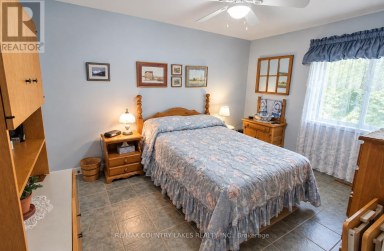 27 HILLCREST AVENUE Kawartha Lakes (Carden) Ontario photo 23