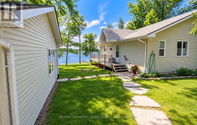 27 HILLCREST AVENUE Kawartha Lakes (Carden) Ontario photo 3
