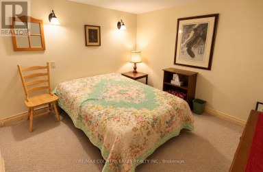 27 HILLCREST AVENUE Kawartha Lakes (Carden) Ontario photo 33