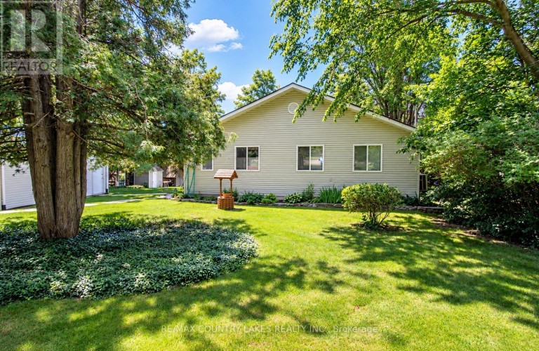 27 HILLCREST AVENUE, Kawartha Lakes (Carden), Ontario, K0M2B0