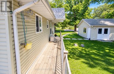 27 HILLCREST AVENUE Kawartha Lakes (Carden) Ontario photo 6