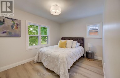 34 MOORE AVENUE N Waterloo Ontario photo 17