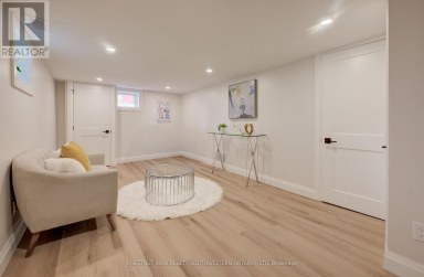 34 MOORE AVENUE N Waterloo Ontario photo 22