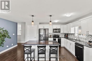 47 BIRCHMOUNT STREET Quinte West (Murray Ward) Ontario photo 8